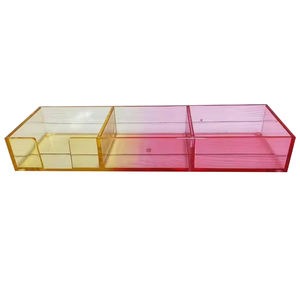 Memo pad holders